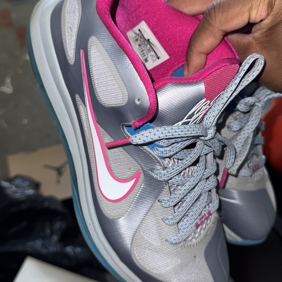 lebron 9 low - Picture 3 of 5
